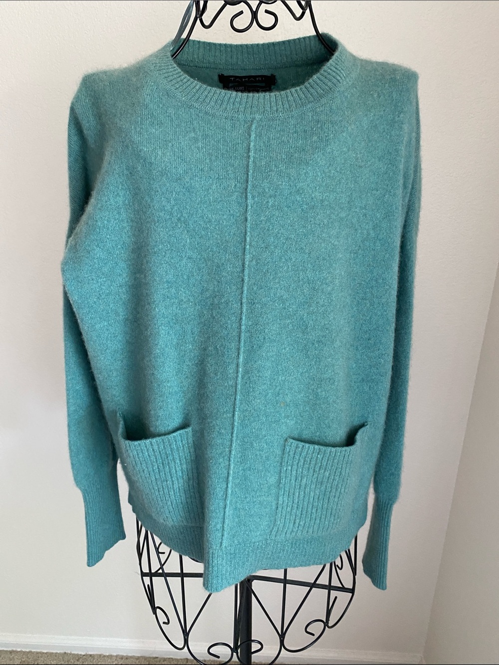 Tahari Teal Cashmere Crewneck Sweater with Front Pockets